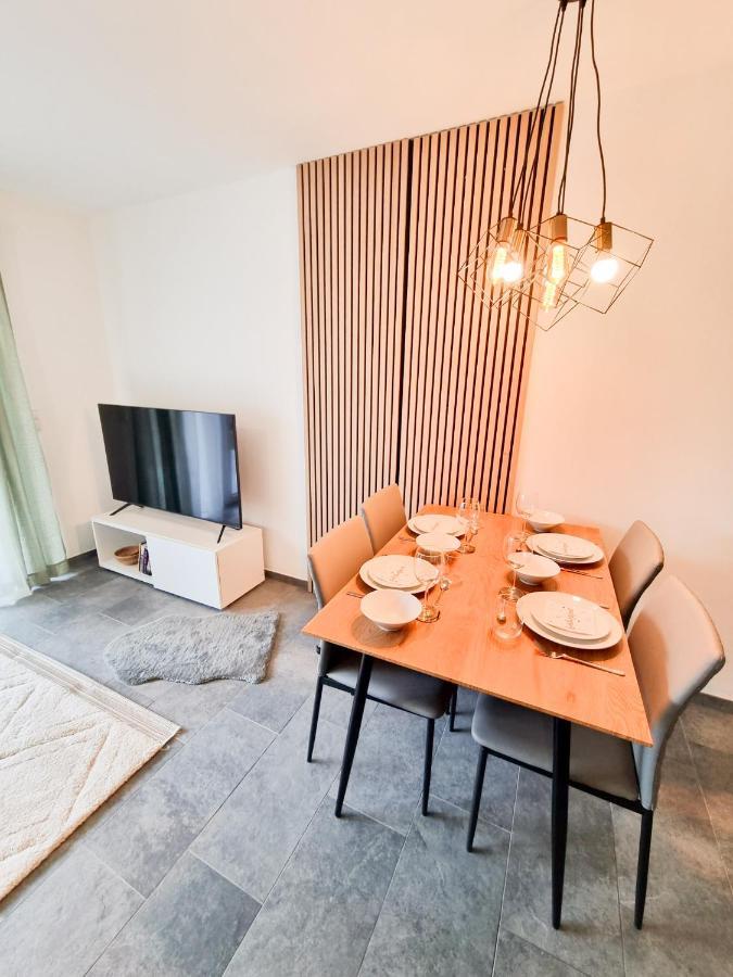Orangehome: Waldlichtung - Zentral Zwischen Therme Und Stadtmitte Bad Aibling Esterno foto